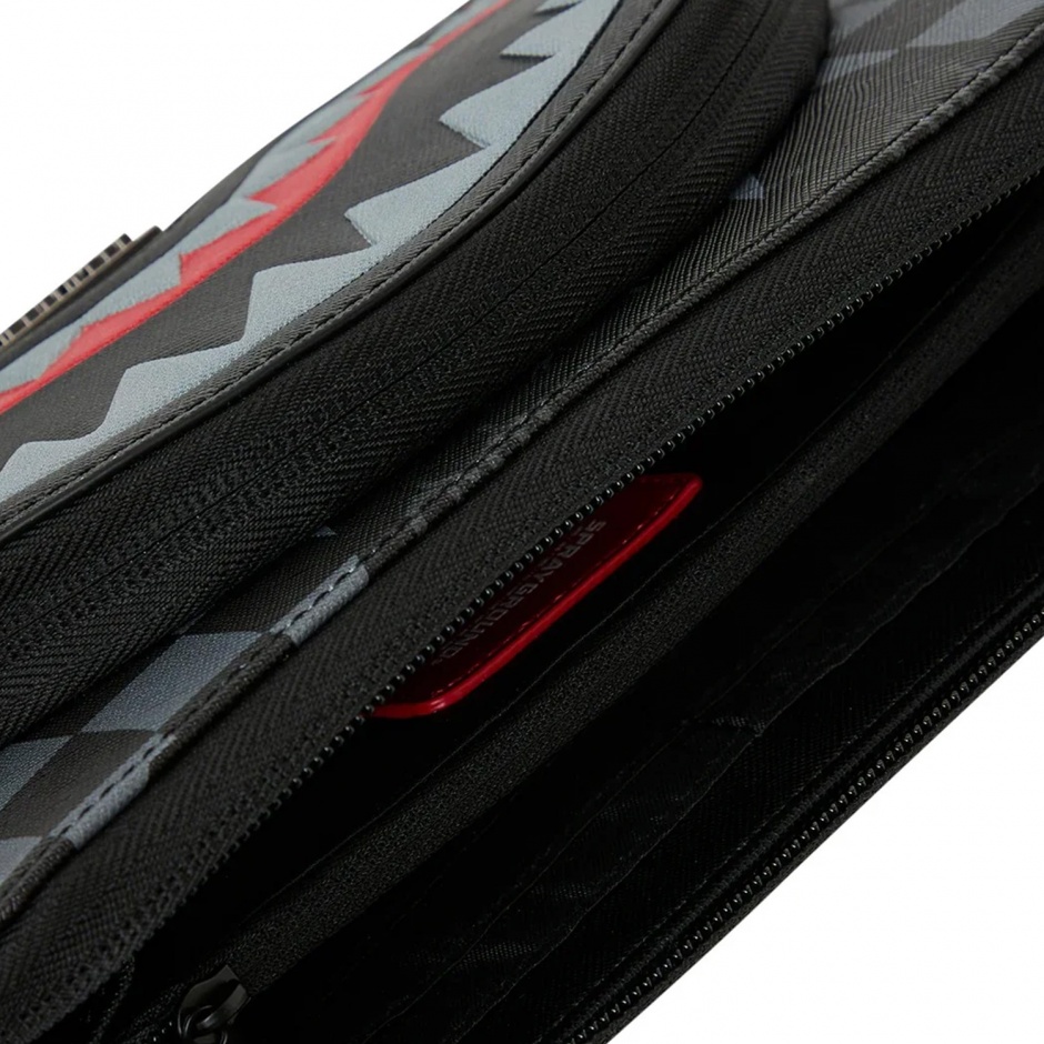 SPRAYGROUND Borsetă 4AM RED SHARK - vezi 3 - Pepina.ro SPRAYGROUND Borsetă 4AM RED SHARK - vezi 3