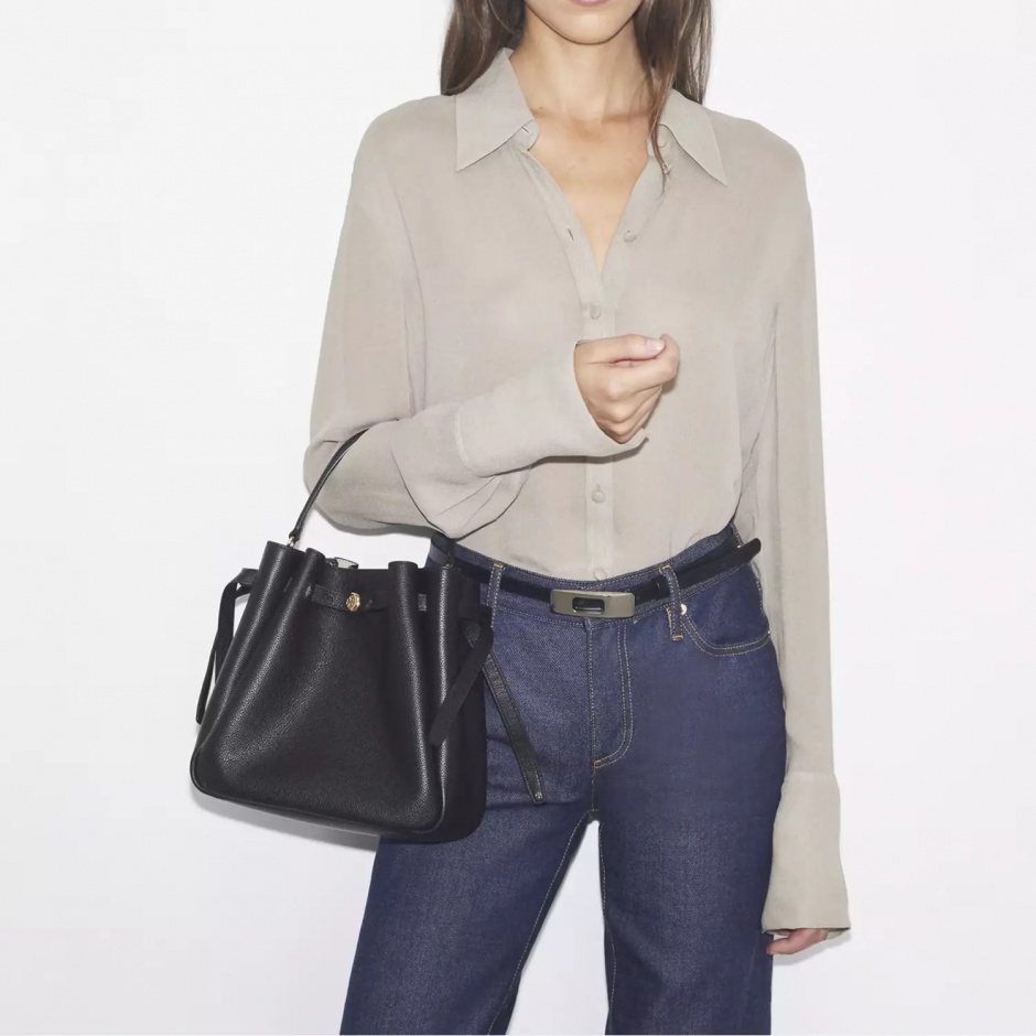 TORY BURCH Geantă neagră damă Romy Bucket - vezi 3 - Pepina.ro TORY BURCH Geantă neagră damă Romy Bucket - vezi 3
