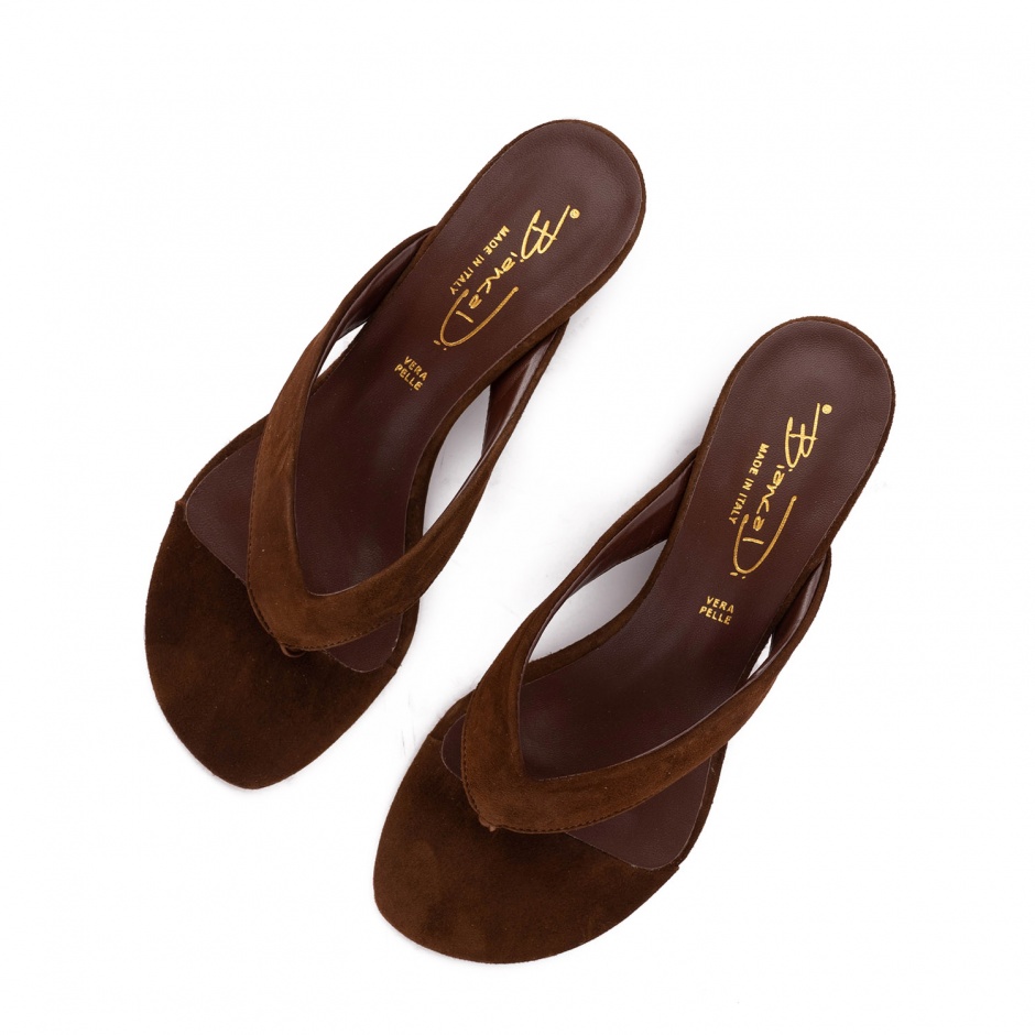 Bianca Di Papuci damă maro - vezi 3 - Pepina.ro Bianca Di Papuci damă maro - vezi 3