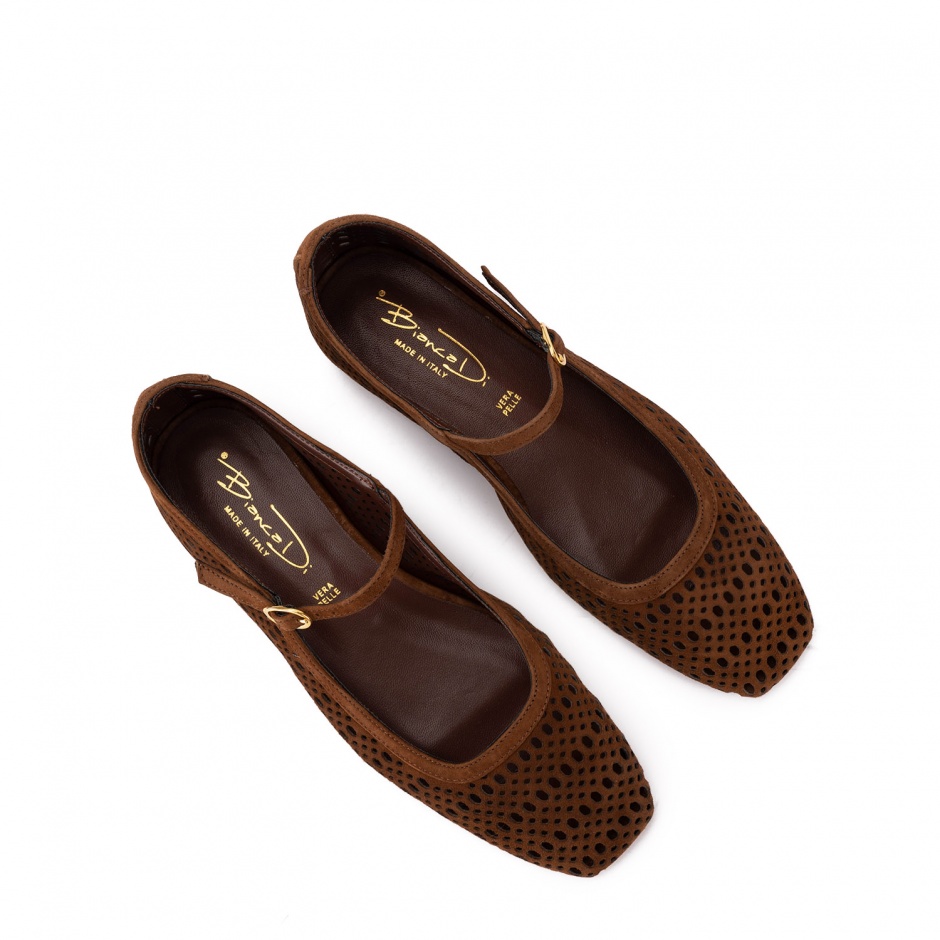 Bianca Di Balerini damă maro - vezi 4 - Pepina.ro Bianca Di Balerini damă maro - vezi 4