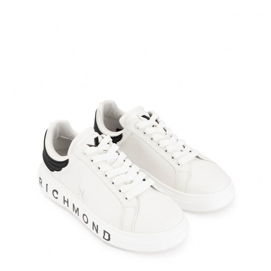 John Richmond Sneakers bărbați albi - vezi 2 - Pepina.ro John Richmond Sneakers bărbați albi - vezi 2