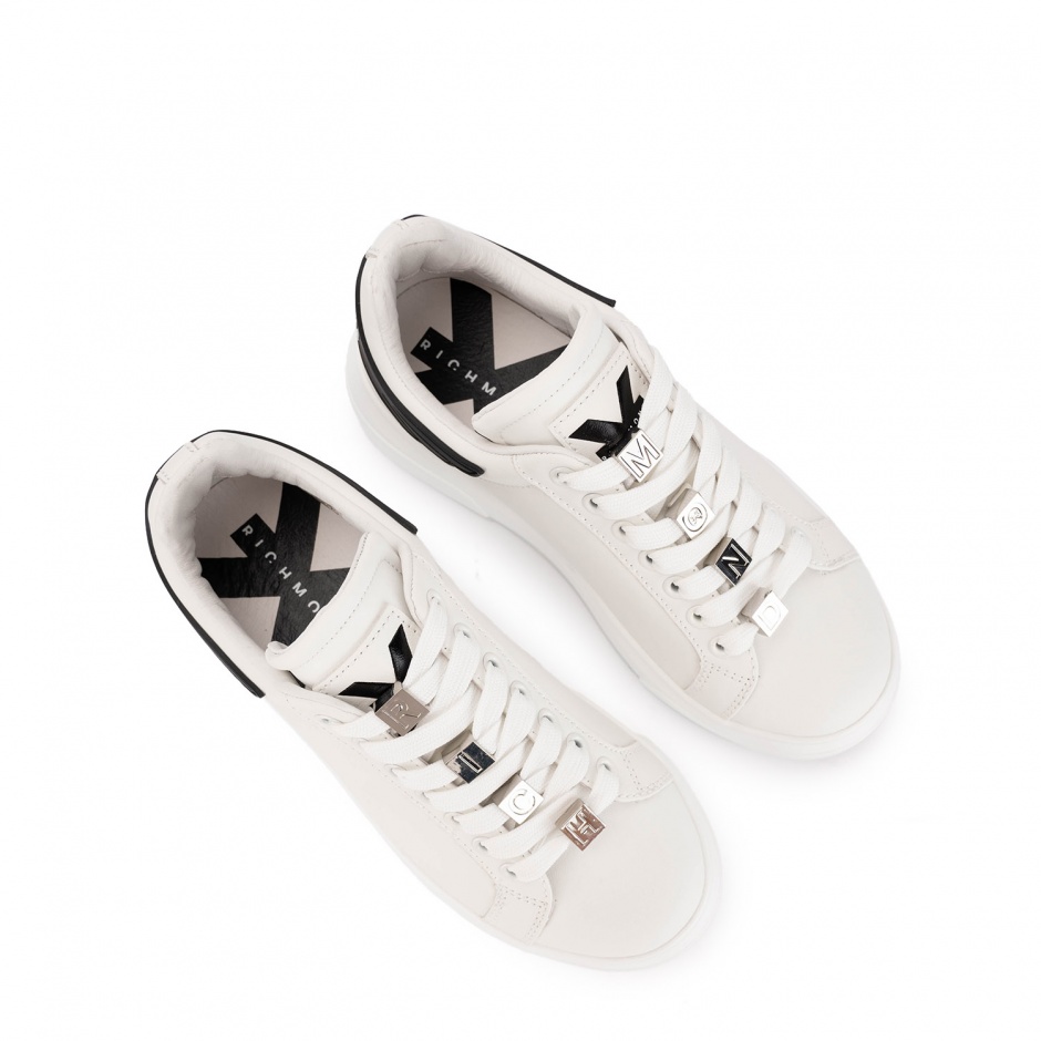 John Richmond Adidași damă albi - vezi 3 - Pepina.ro John Richmond Adidași damă albi - vezi 3