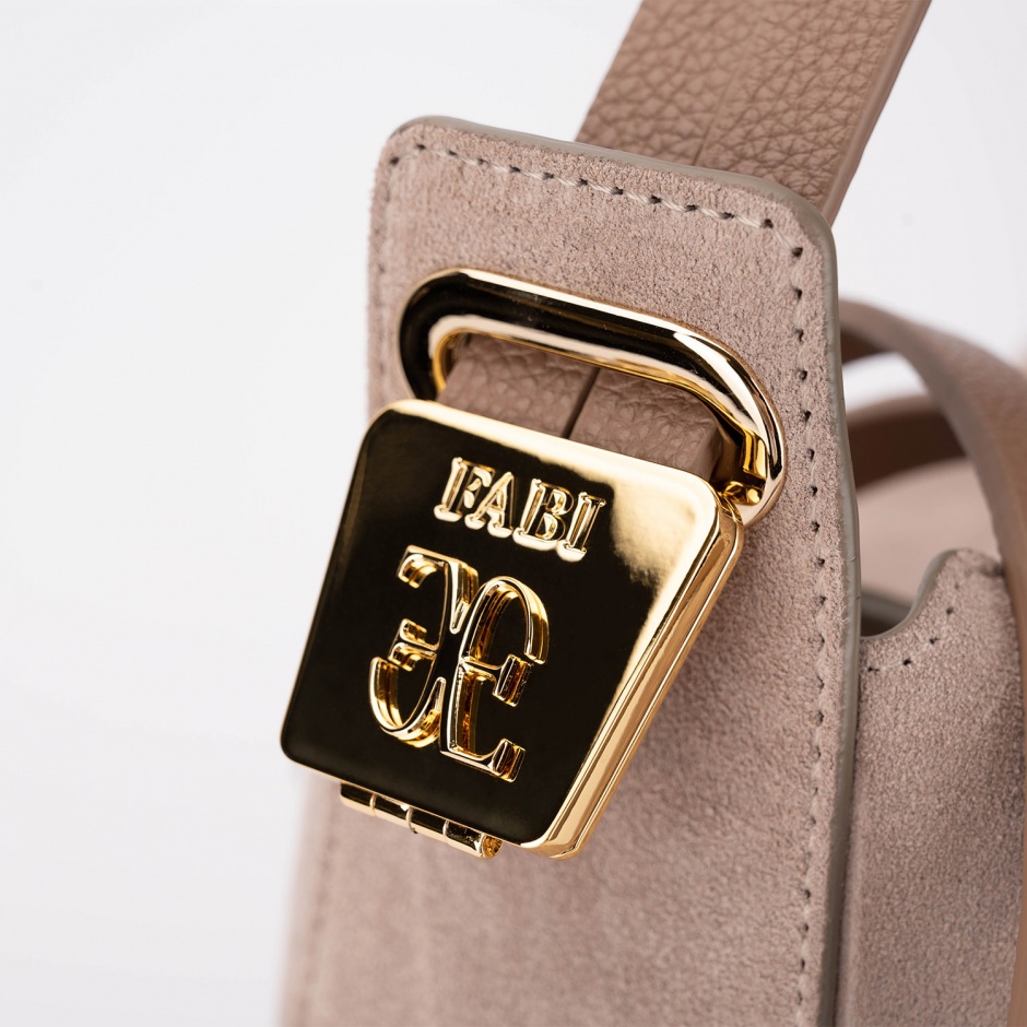 Fabi Gentuță damă bej - vezi 3