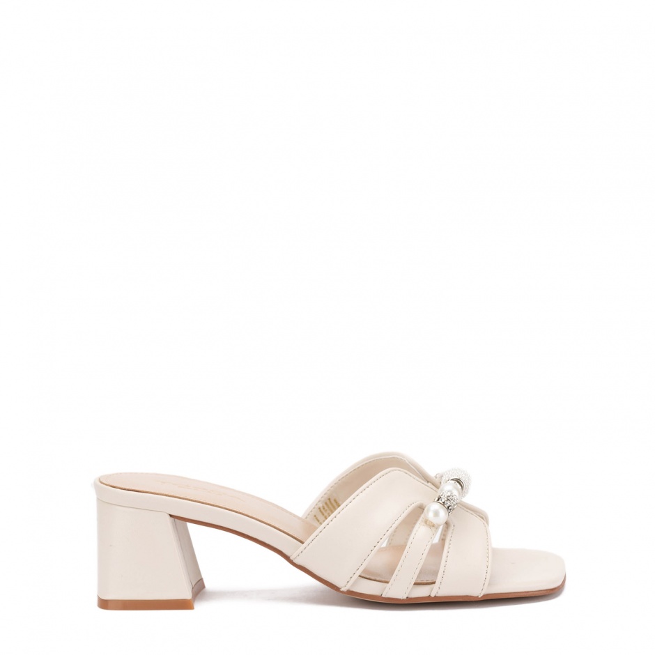 TOSCA BLU Papuci damă bej cu toc Matilde - vezi 1