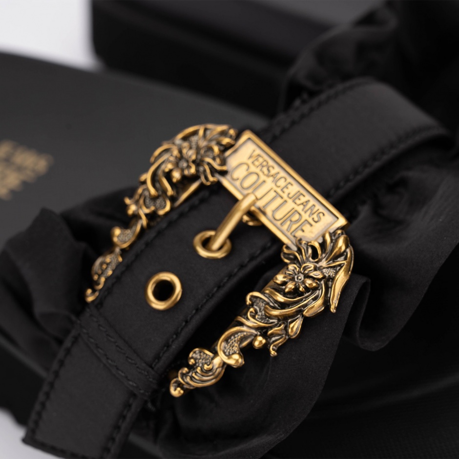 VERSACE JEANS Papuci damă negri cu platformă - vezi 3 - Pepina.ro VERSACE JEANS Papuci damă negri cu platformă - vezi 3